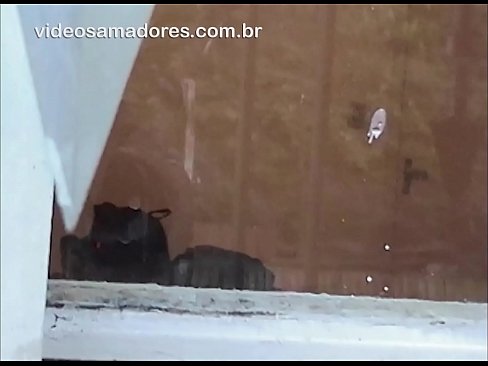 ❤️ आफ्नी गर्लफ्रेन्डलाई अर्को केटासँग हेर्दै, दम्पतीलाई बाधा नपरेकन भिडियो रेकर्ड गर्दै सेक्स  ❌️❤